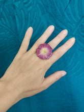 Charger l'image dans la galerie, Bague ajustable fleur naturelle Rose rose
