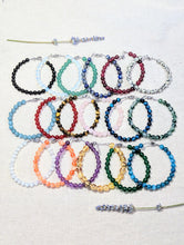 Charger l'image dans la galerie, Bracelets pierres naturelles perles 6 mm
