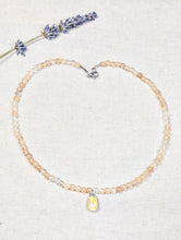 Charger l'image dans la galerie, Collier Cloé

